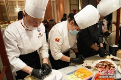 >当中国美食来到哈萨克斯坦首